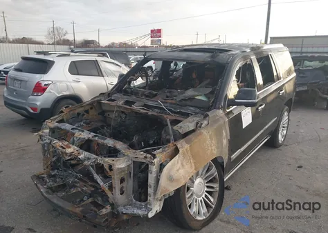 2016 Cadillac Escalade Platinum z USA, uszkodzony, nr VIN 1GYS4DKJ9GR265865